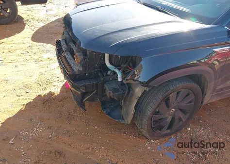 2024 Volkswagen Taos 1.5T Sel from USA, damaged, VIN 3VV4X7B21RM036473